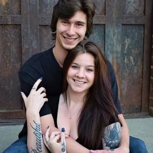 Meet your Posher, Danica